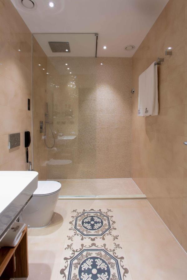 D'Avenue Boutique Hotel Accra Haatso Luaran gambar