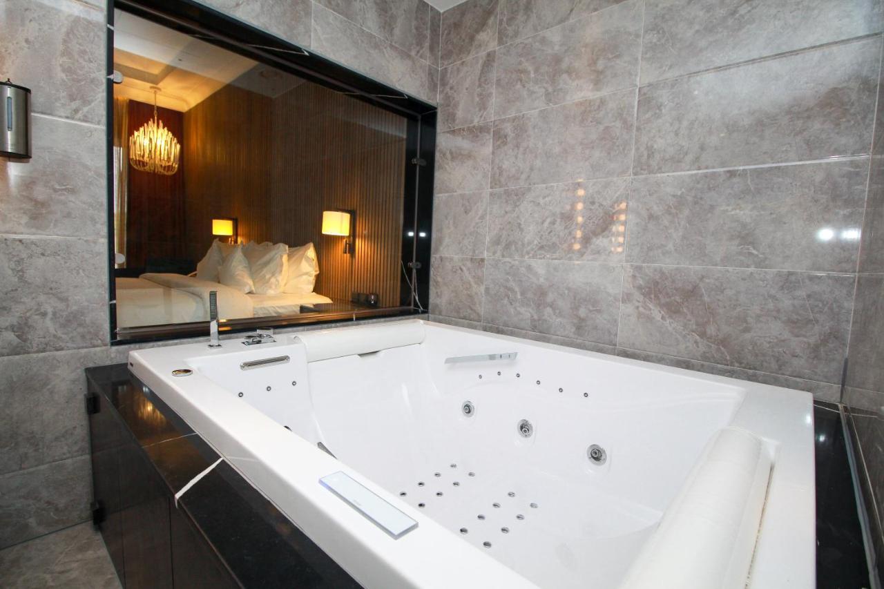 D'Avenue Boutique Hotel Accra Haatso Luaran gambar